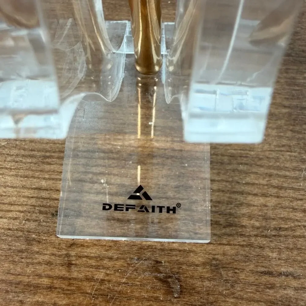 DeFaith 24k Gold Dipped Lacquered Green Rose with Acrylic Stand